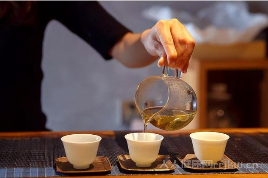 早上喝茶的好处和坏处